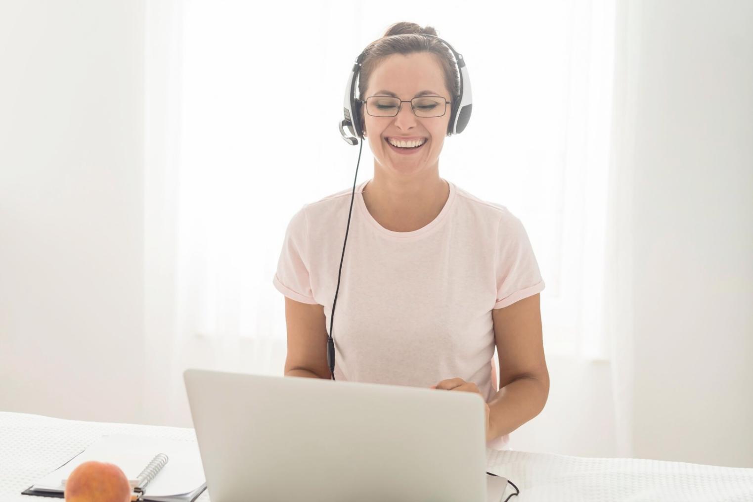 Équipe pédagogique préparant une session de formation